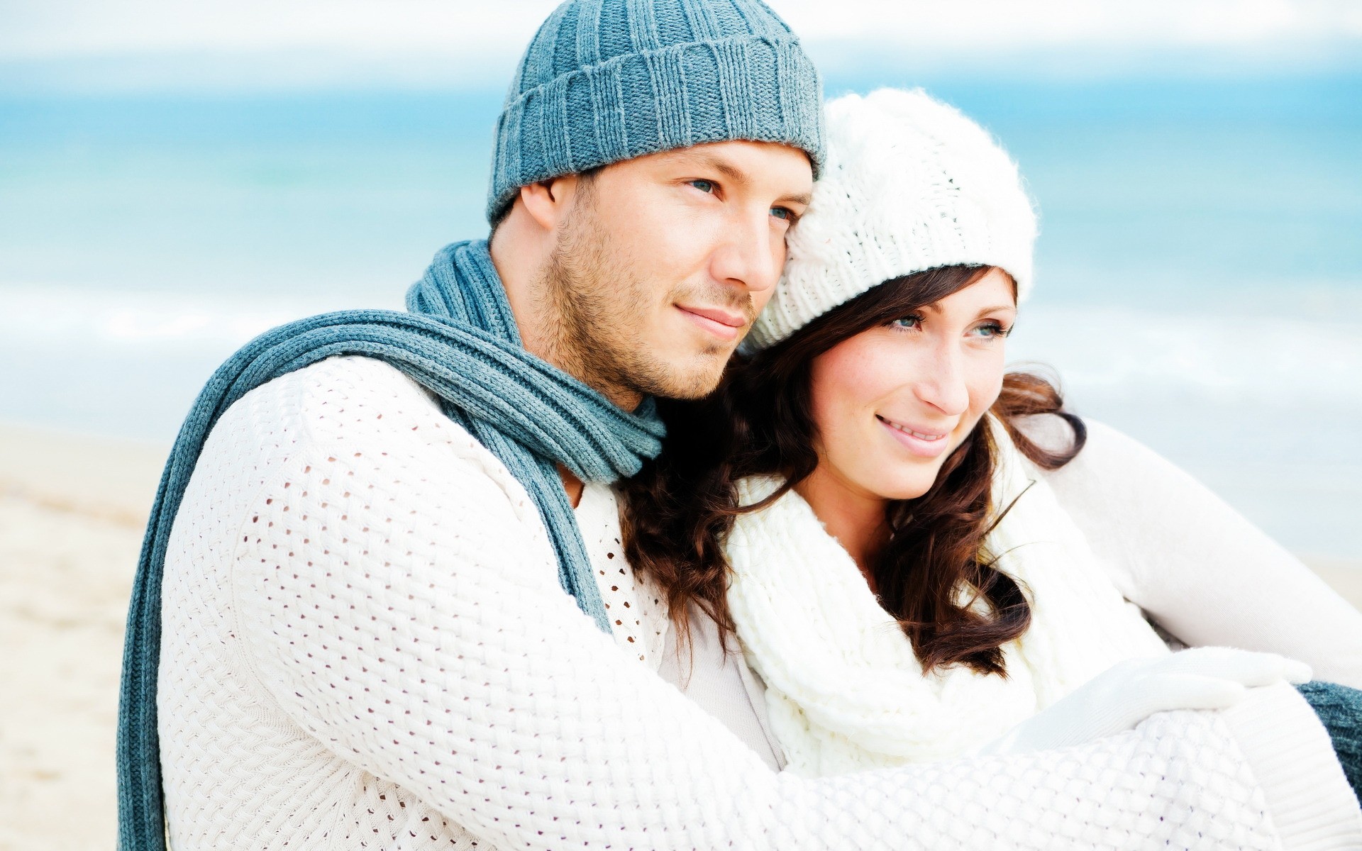 қыс ашық ауада суық демалыс әйел қар қақпақ демалыс табиғат бақыт рахат әдемі жаз өмір салты қыз портрет ересек махаббат күлімсіреу бет фото тұсқағаз