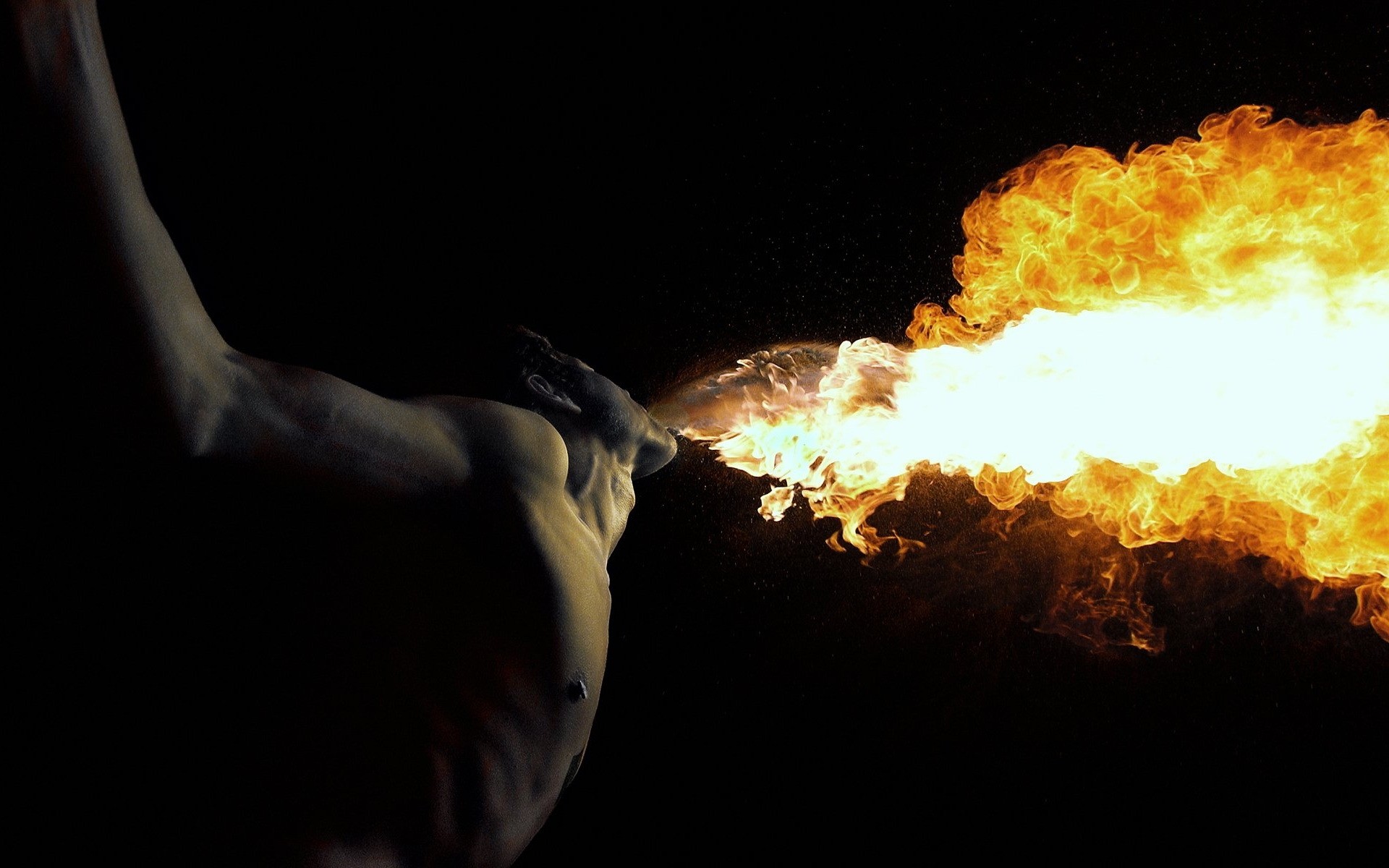 түтін жалын ыстық бір