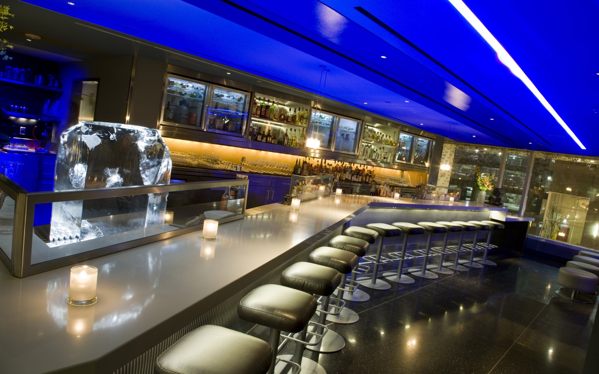 әуежай рефлексия тығын бизнес жабық қала саяхат эскалатор жарық қала үй сауда орталығы қонақ үй көлік жүйесі сәулет мейрамхана ішкі пойыз орындықтар шамдар сусындар жиһаз шыны