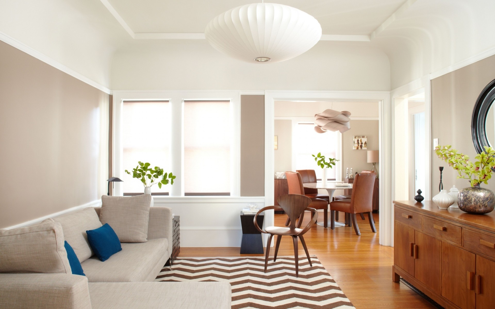 бөлме жиһаз үй ішінде диван орын орындық кесте интерьер дизайны еден терезелер кілем заманауи үй үйлер отбасы шам пәтер сәнді кең төбе қонақ бөлмесі қонақ бөлмесі