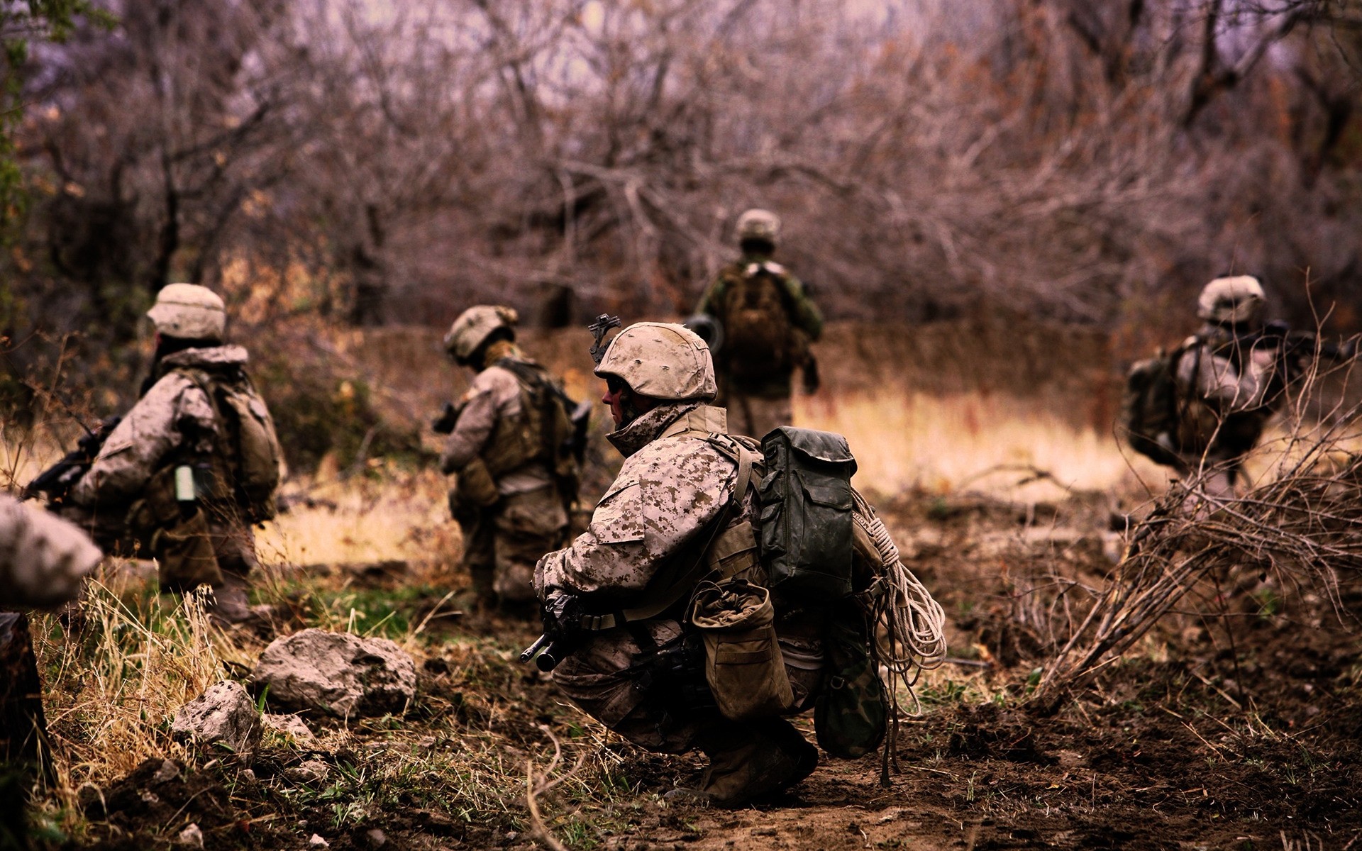 сарбаз армия әскери соғыс жауынгерлік қару - жарақ тапанша шайқас мылтық оқ-дәрі камуфляж ағаш ағаш ересек аңшы адам сарбаздар