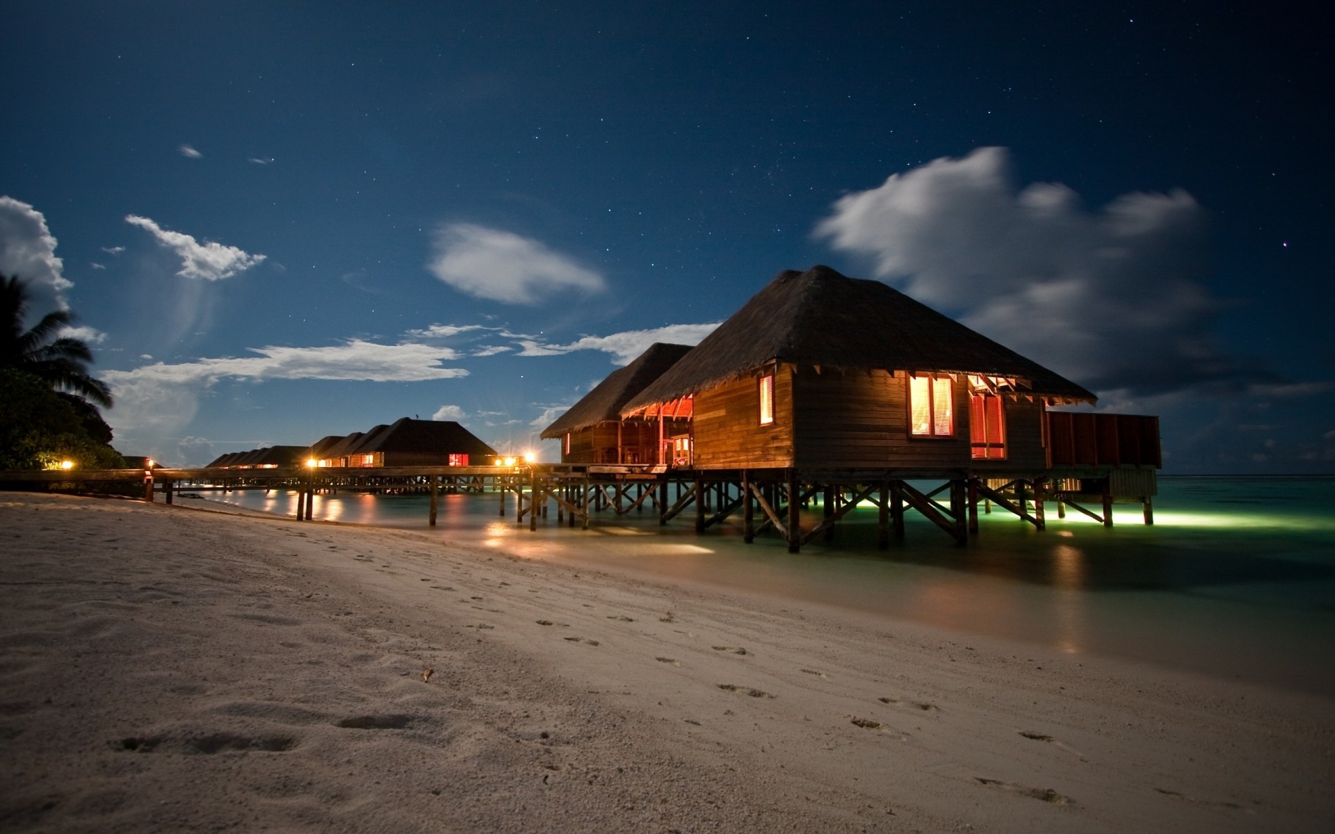 жағажай теңіз мұхит су саяхат күннің батуы теңіздер таң курорт үй аспан жарық кешке демалыс қонақ үй пейзаж бунгало саятшылық избт демалыс көршілер сонымен