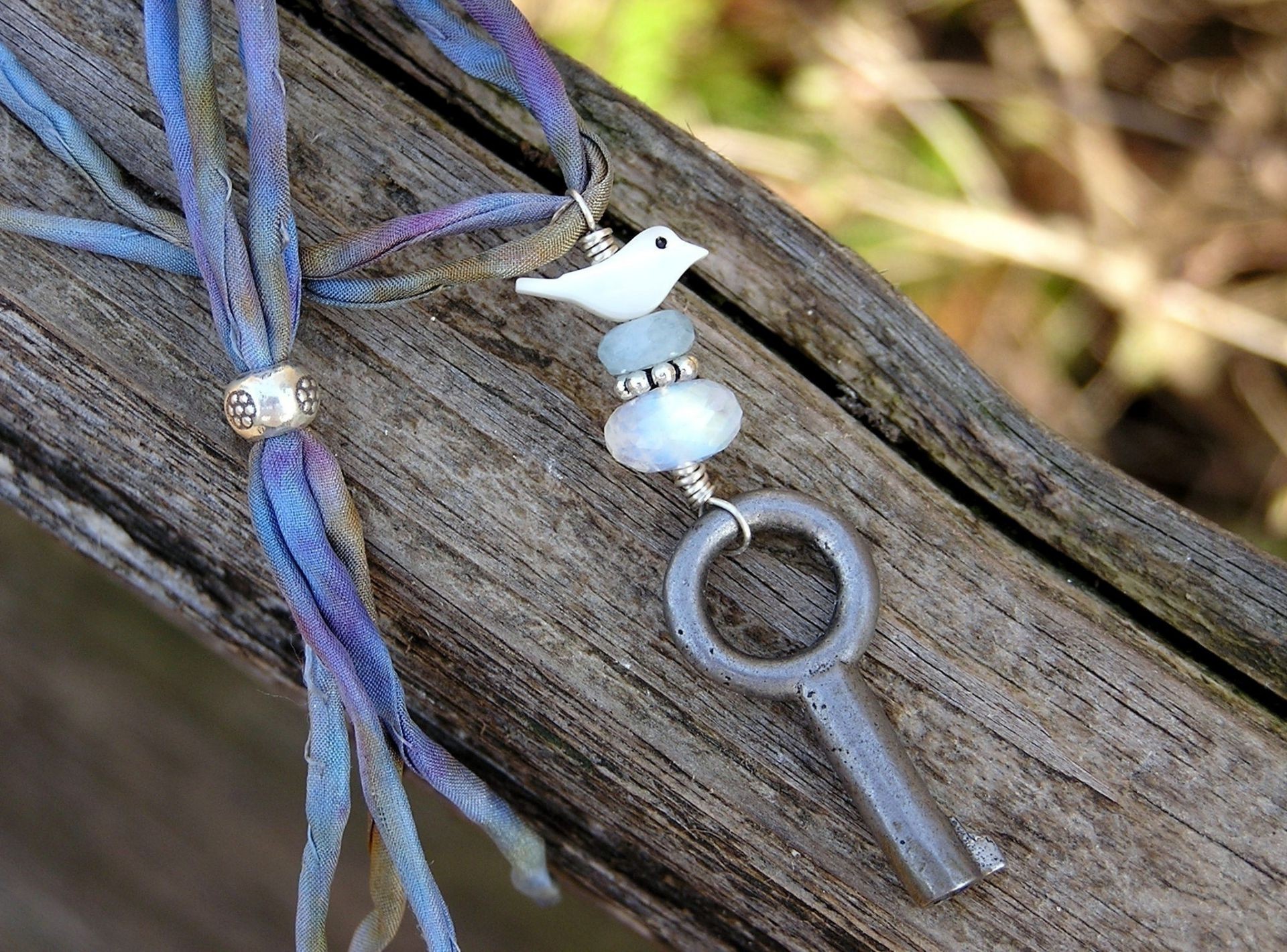 ағаш табиғат ағаш жақын жұмыс үстелі