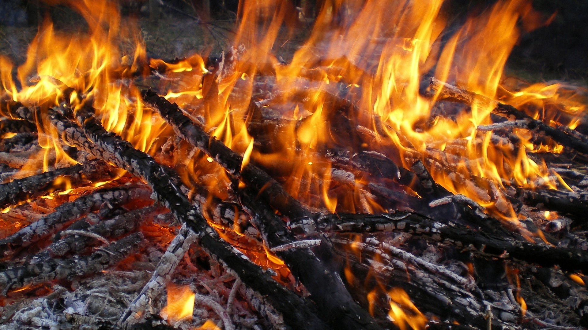 жалын от от жылу көмір камин өртеу көмір отын күл ыстық инферно жылу түтін блэйз жанғыш тұтану өрт температура лагерь