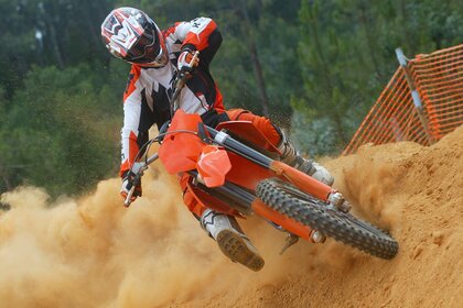 Жол талғамайтын Мотокросс. Құм барқыттары